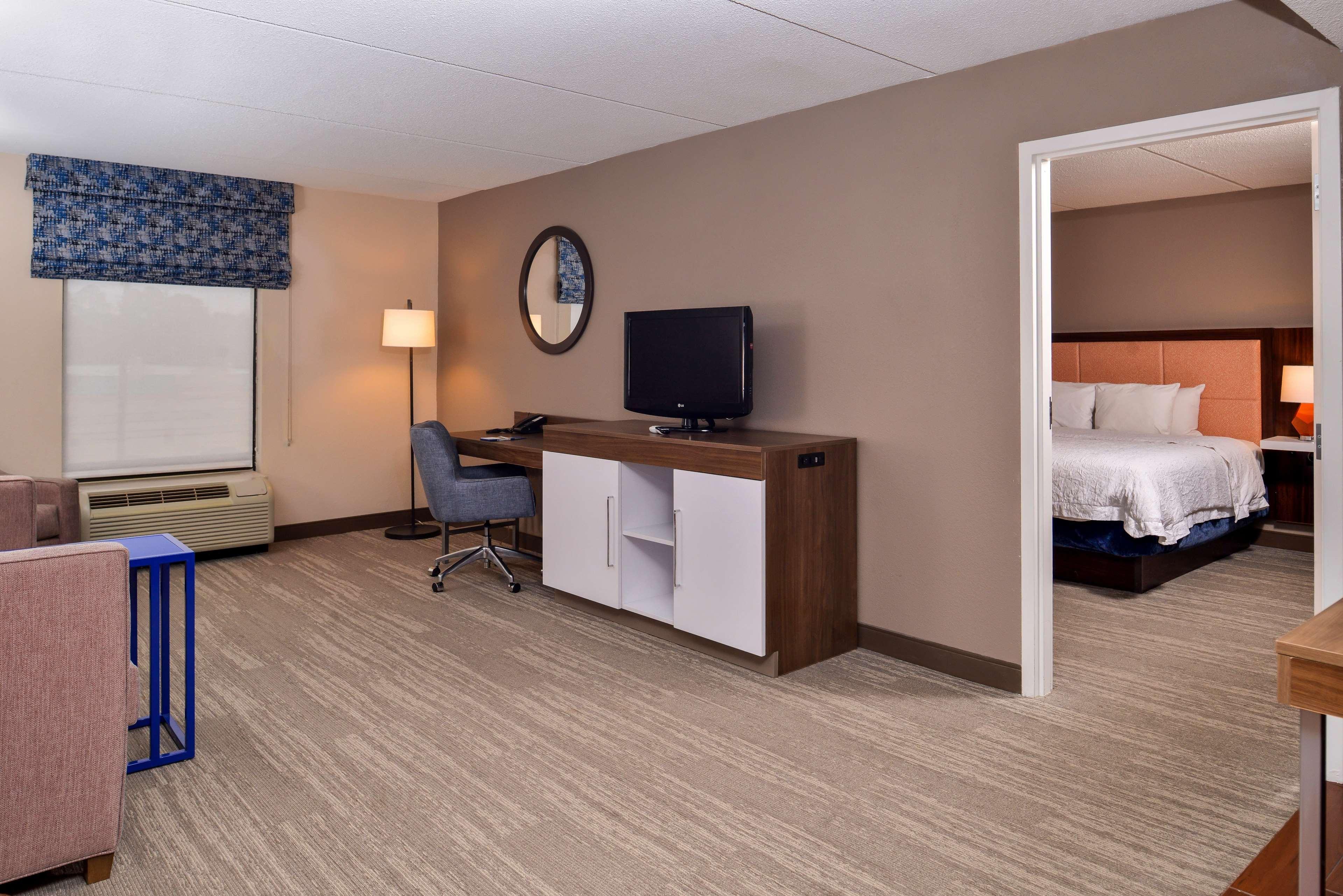 Hampton Inn Emporia Exteriör bild