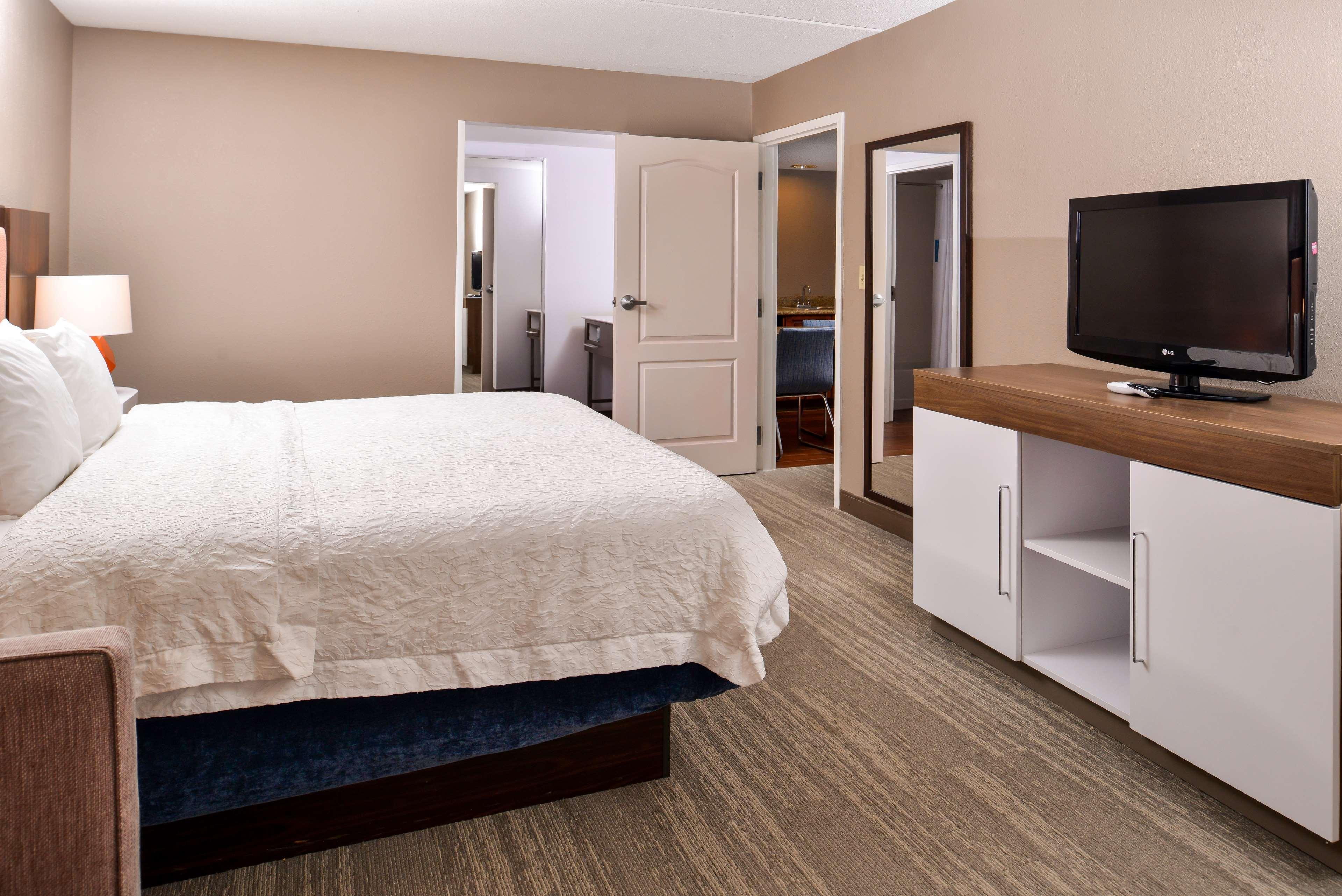 Hampton Inn Emporia Exteriör bild