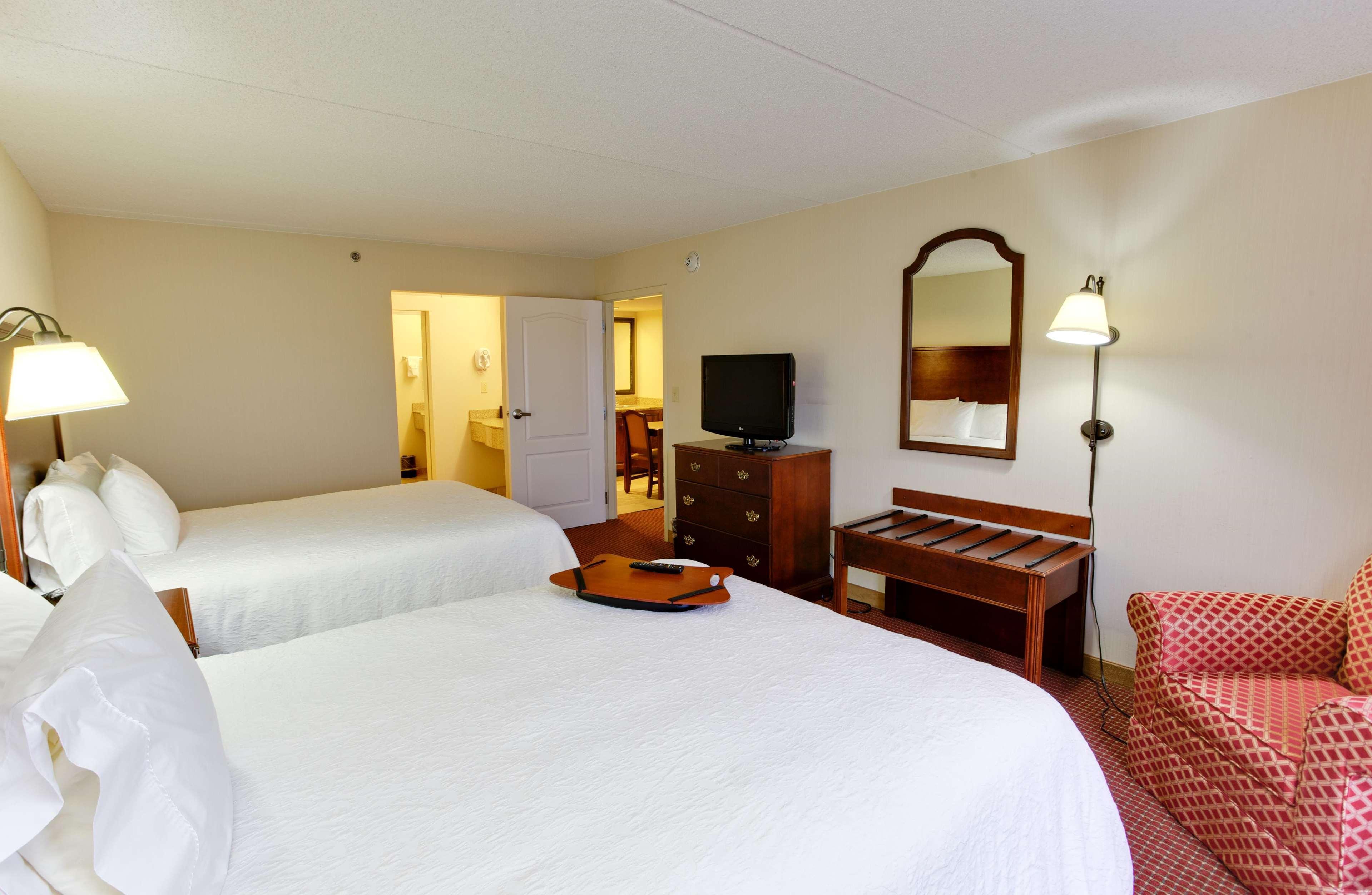 Hampton Inn Emporia Exteriör bild