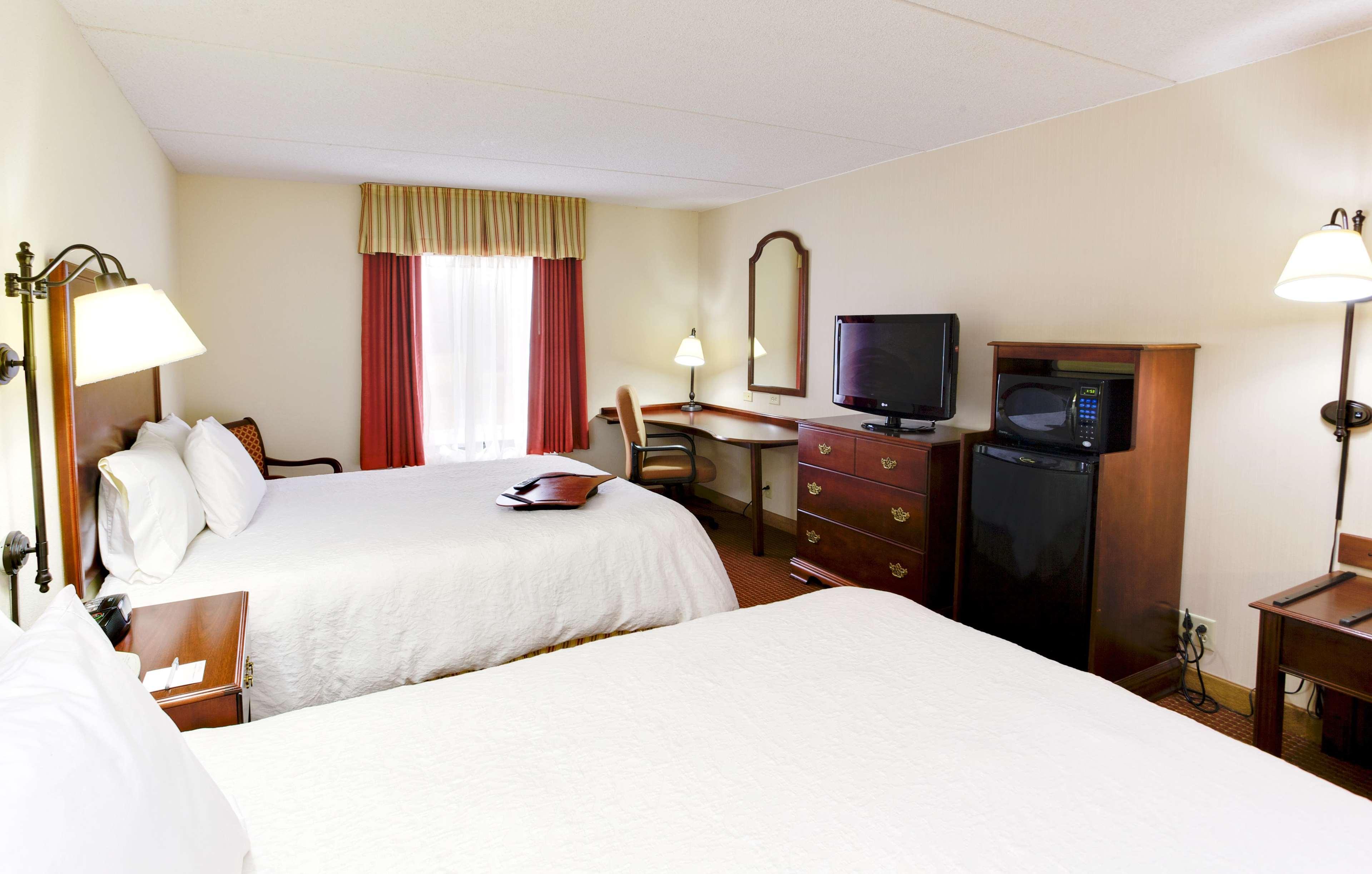 Hampton Inn Emporia Exteriör bild