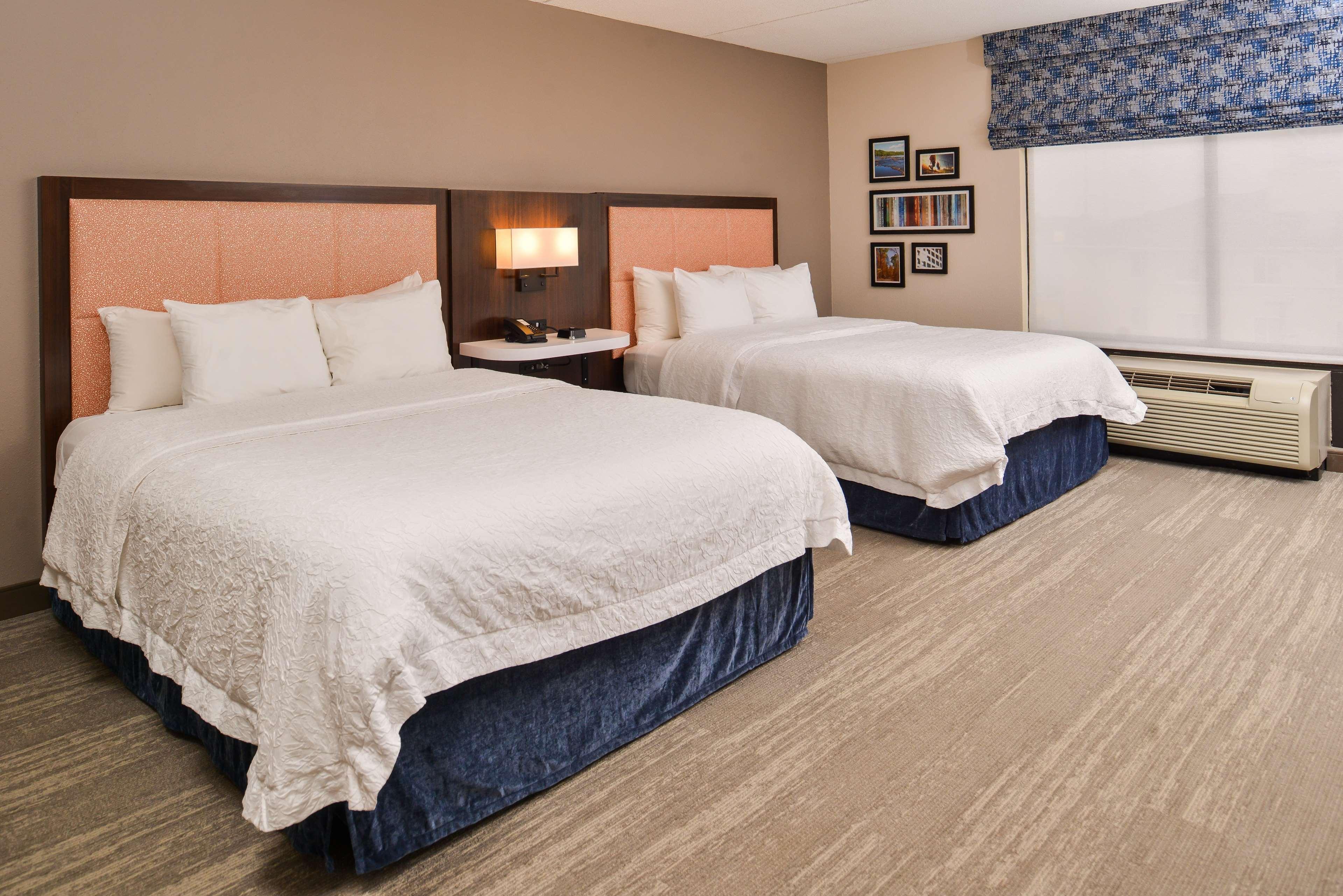 Hampton Inn Emporia Exteriör bild