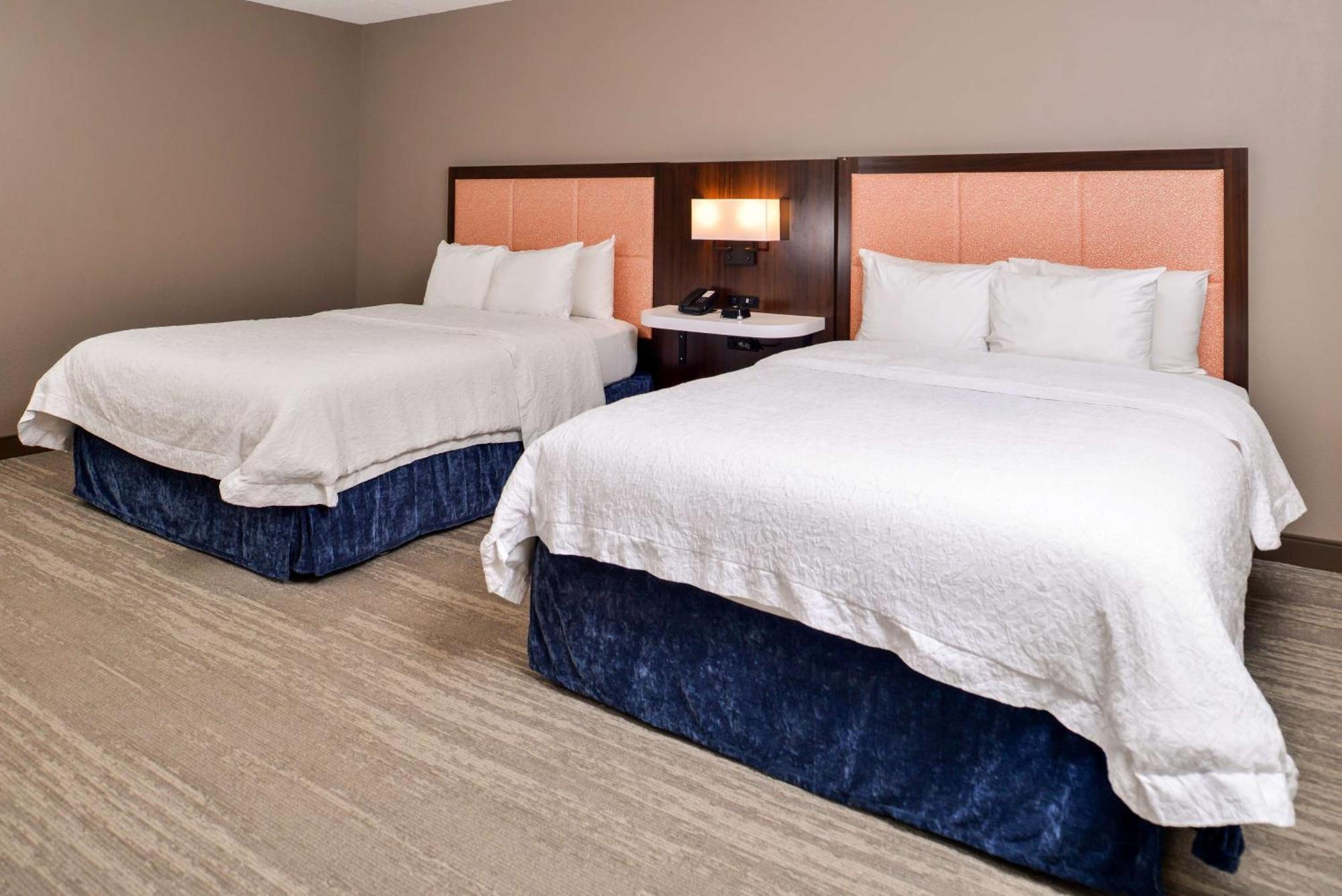 Hampton Inn Emporia Exteriör bild