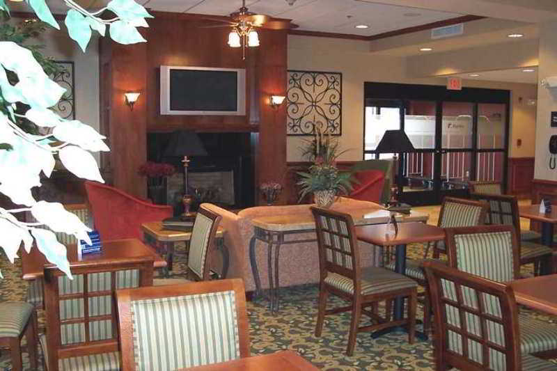 Hampton Inn Emporia Inreriör bild